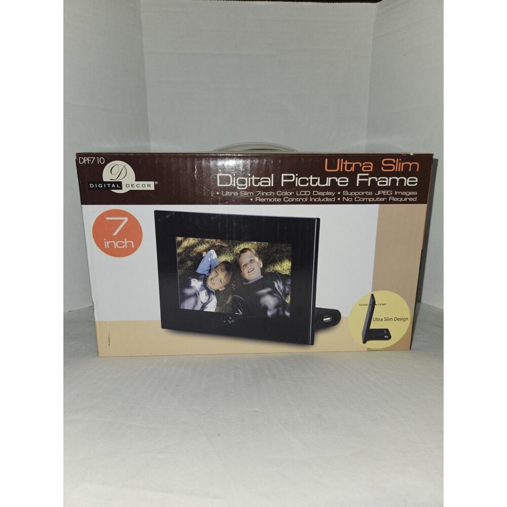 DIGITAL DECOR Ultra Slim Digital Picture Frame 7-Inch Color LCD Display DPF710